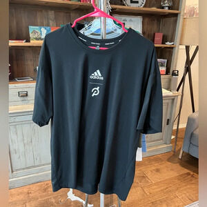 Adidas X Peloton boxy shirt size Large